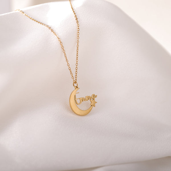 Dainty moon and star necklace in gold – celestial charm jewelry