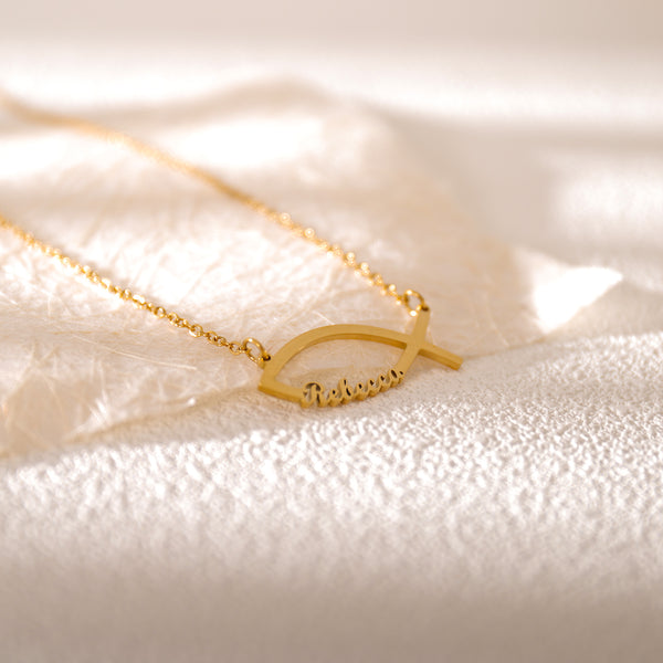 Fish_shape_name_pendant_necklace_in_gold_personalized_lucky_charm