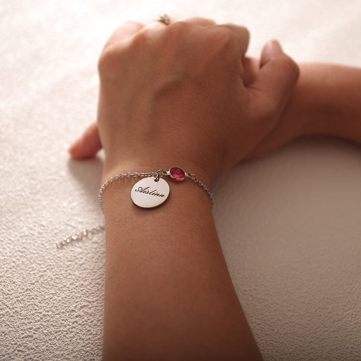 Silver bracelet with child’s name and matching birthstone – LUNA jewelry